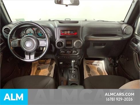 Used 2016 Jeep Wrangler Unlimited Sport w/ Connectivity Group image 32