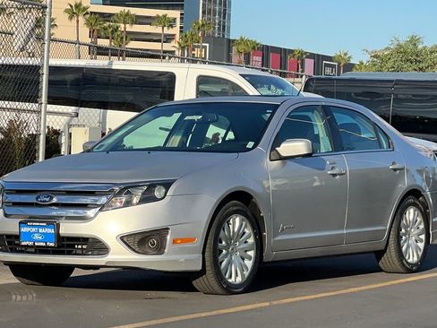 Used 2012 Ford Fusion Hybrid image 9