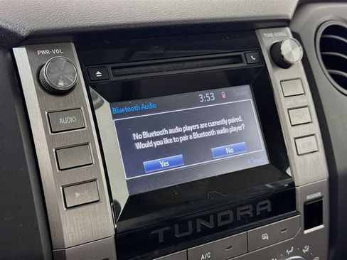 Used 2015 Toyota Tundra SR image 21