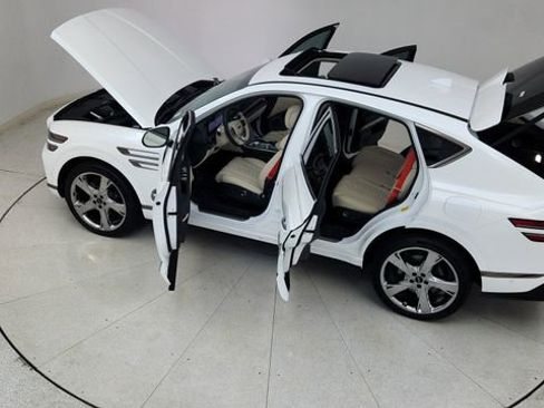 Used 2025 Genesis GV80 3.5T e-SC image 90