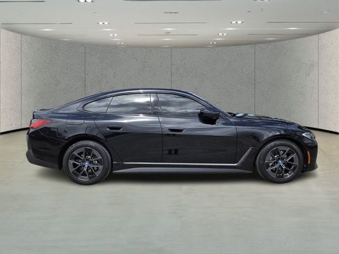 Used 2023 BMW i4 eDrive35 w/ Premium Package RWD image 2