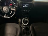 Used 2017 Kia Soul image 4