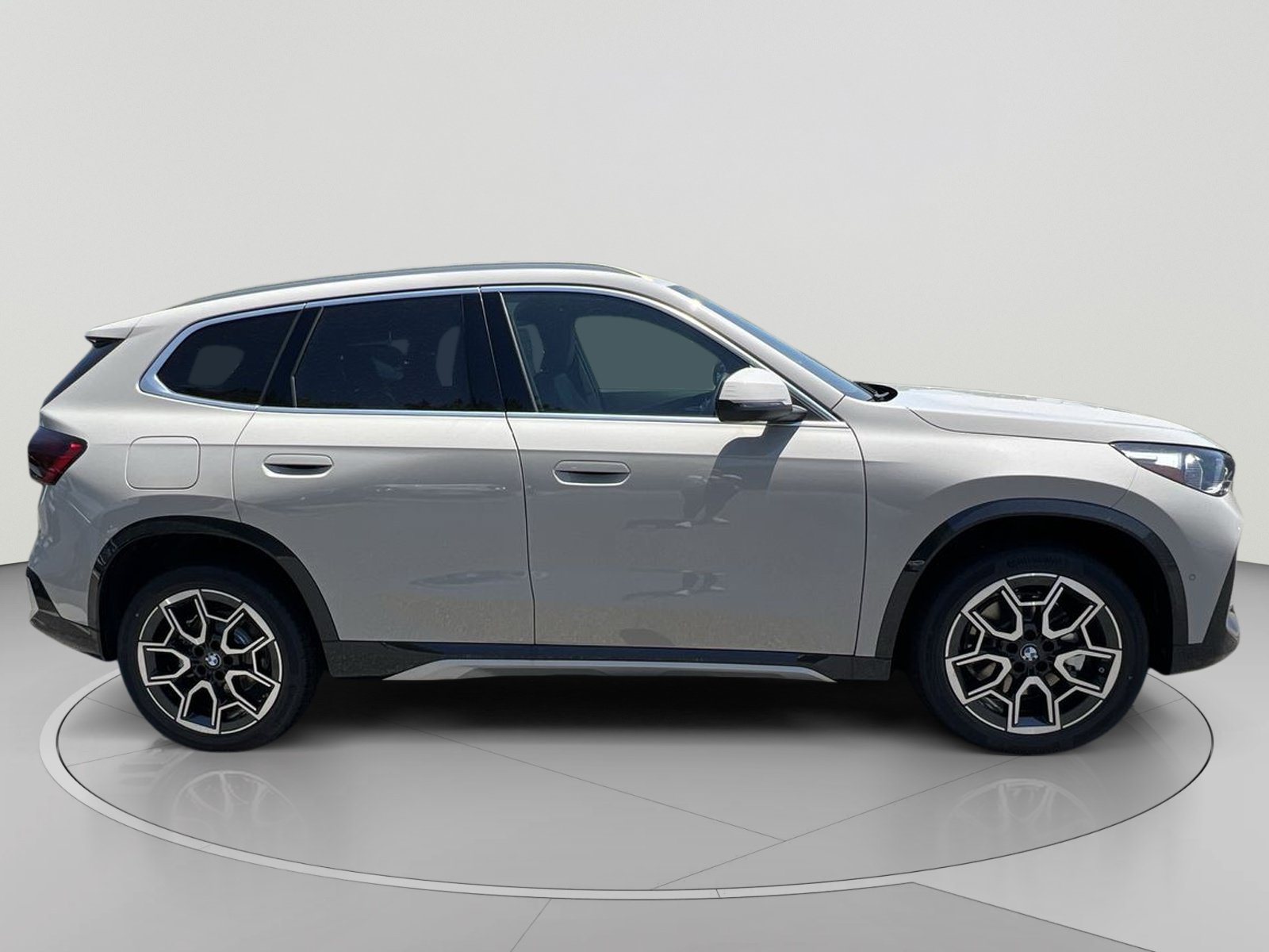 New 2026 BMW X1 xDrive28i w/ Convenience Package AWD/4WD image 6