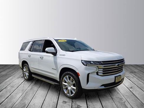 Used 2021 Chevrolet Tahoe High Country RWD image 7