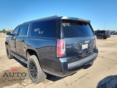 Used 2019 GMC Yukon XL SLT w/ Open Road Package image 6