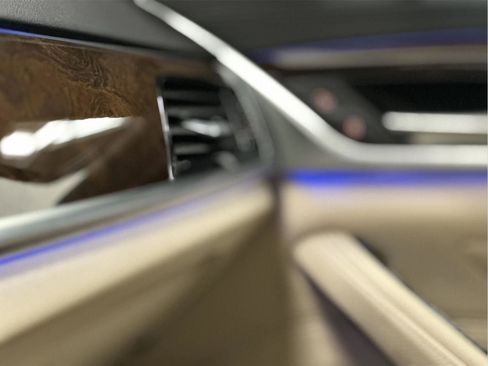 Used 2018 BMW 540i xDrive image 38