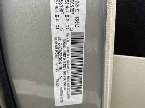 Used 2017 Chrysler Pacifica Touring-L image 30