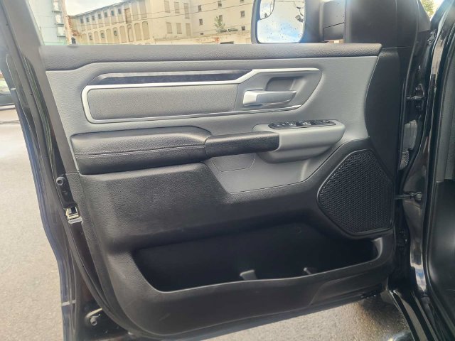 Used 2022 RAM 1500 Big Horn AWD/4WD image 18