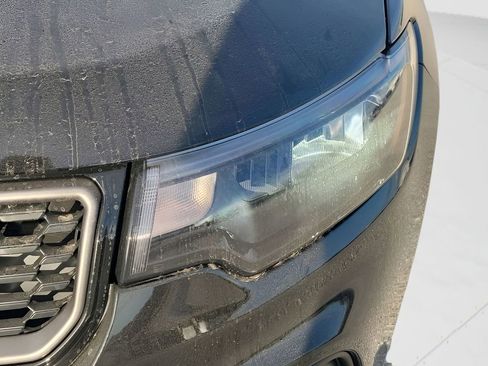 Used 2026 Jeep Compass Latitude image 16