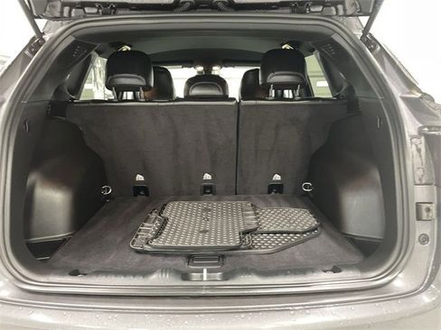 Used 2024 Jeep Compass Trailhawk image 15