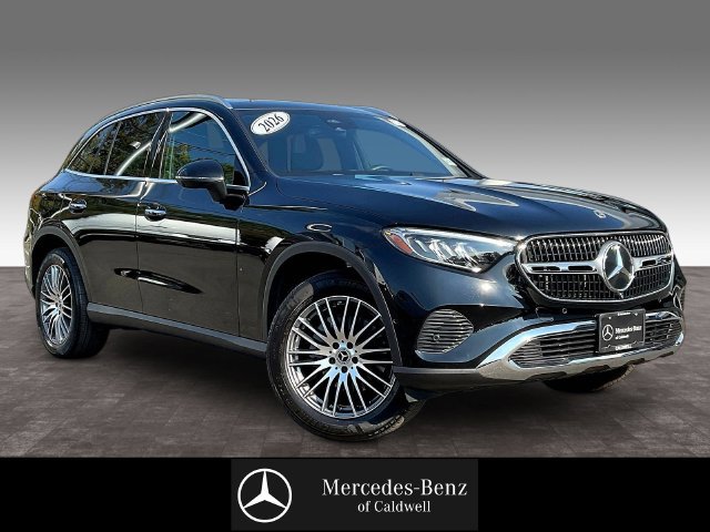 Used 2026 Mercedes-Benz GLC 300 4MATIC image 1