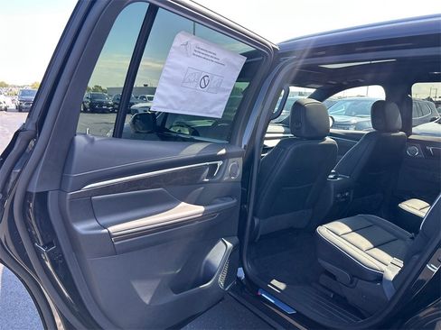 New 2026 Buick Enclave Avenir w/ Super Cruise Package image 32