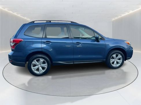 Used 2014 Subaru Forester 2.5i Premium w/ Popular Package #2 AWD/4WD image 8