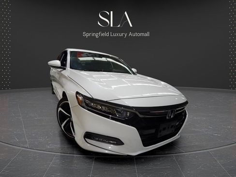 Used 2020 Honda Accord Sport image 2