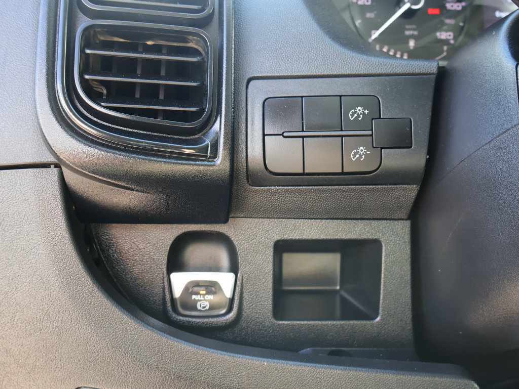 Used 2023 RAM ProMaster 2500 FWD image 37