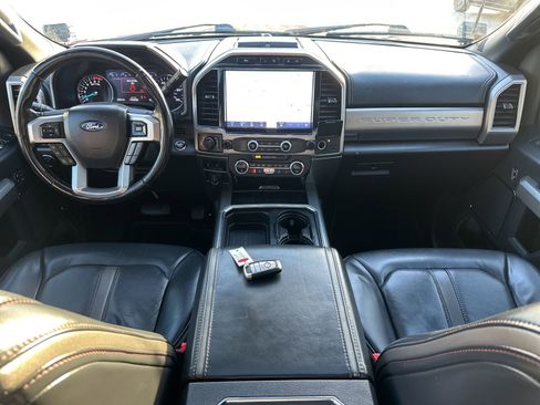 Used 2022 Ford F250 Platinum w/ FX4 Off-Road Package image 16