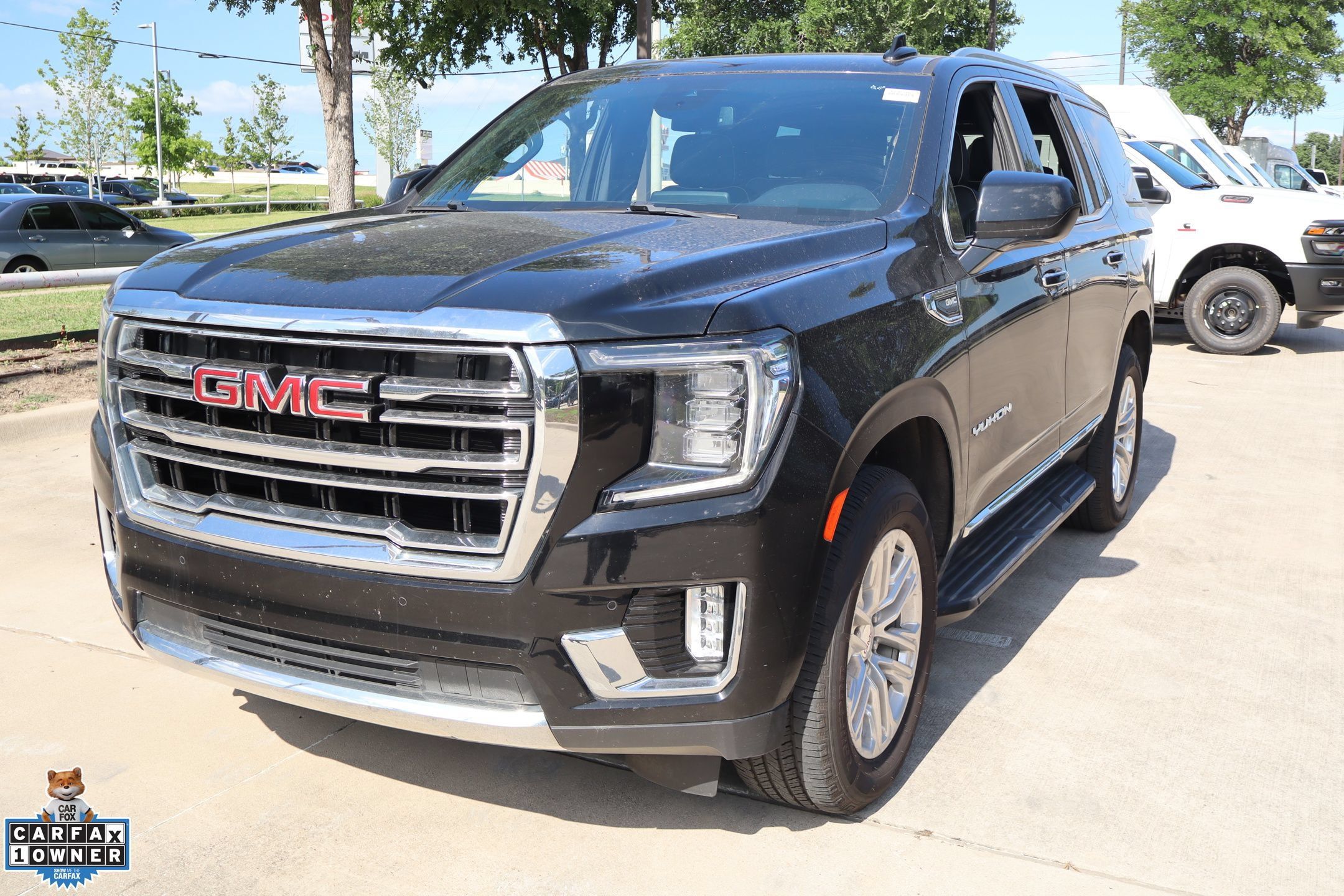 Used 2024 GMC Yukon SLT AWD/4WD image 9