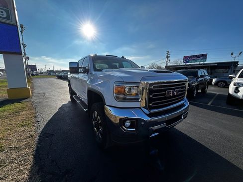 Used 2018 GMC Sierra 2500 SLT w/ Duramax Plus Package image 1