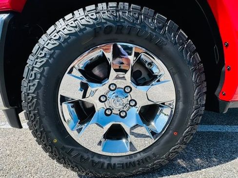 Used 2025 RAM 1500 Big Horn AWD/4WD image 19