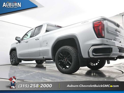 Used 2021 GMC Sierra 1500 Elevation image 19