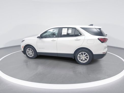 Used 2024 Chevrolet Equinox LT image 5