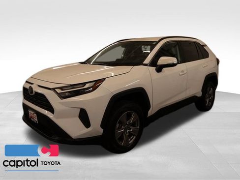 Certified 2025 Toyota RAV4 XLE FWD image 6