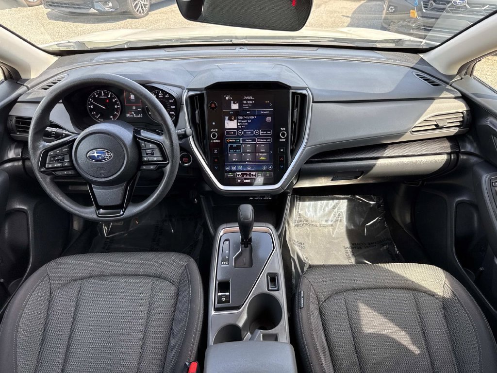 Used 2024 Subaru Crosstrek 2.0i Premium w/ Crosstrek Mirror Package AWD/4WD image 18