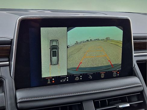 Used 2024 Chevrolet Tahoe High Country w/ Advanced Technology Package image 30