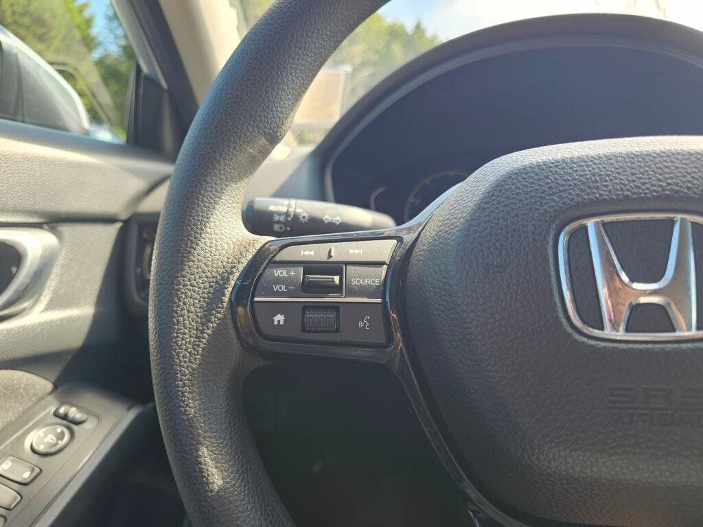 Used 2023 Honda Civic LX image 34