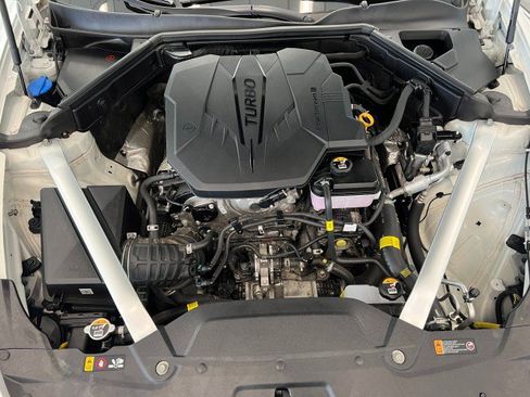 Used 2022 Kia Stinger GT-Line AWD/4WD image 37