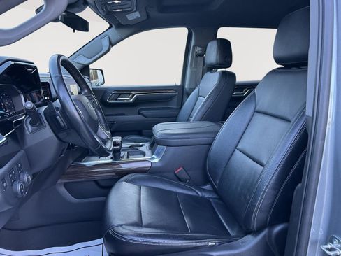 Used 2023 Chevrolet Silverado 1500 RST w/ Z71 Off-Road Package image 9