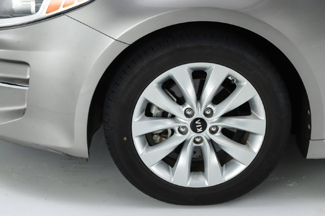 Used 2018 Kia Optima LX w/ Convenience Package FWD image 7