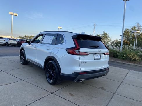 Used 2023 Honda CR-V Sport image 9