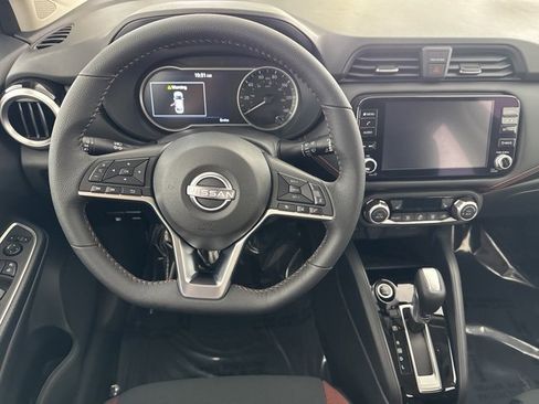 New 2025 Nissan Versa SR w/ Trunk Package image 25