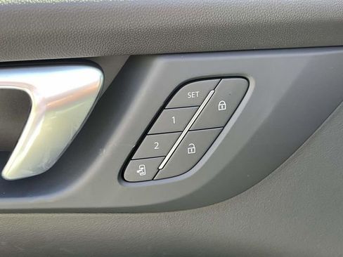 New 2026 Buick Enclave Sport Touring w/ Power Package image 17