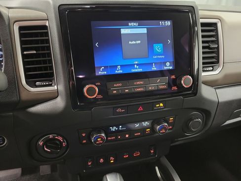 Used 2024 Nissan Frontier SV w/ SV Convenience Package AWD/4WD image 14
