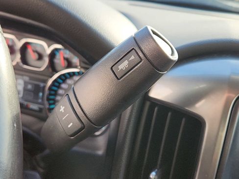 Used 2018 Chevrolet Silverado 1500 LT w/ All Star Edition image 14