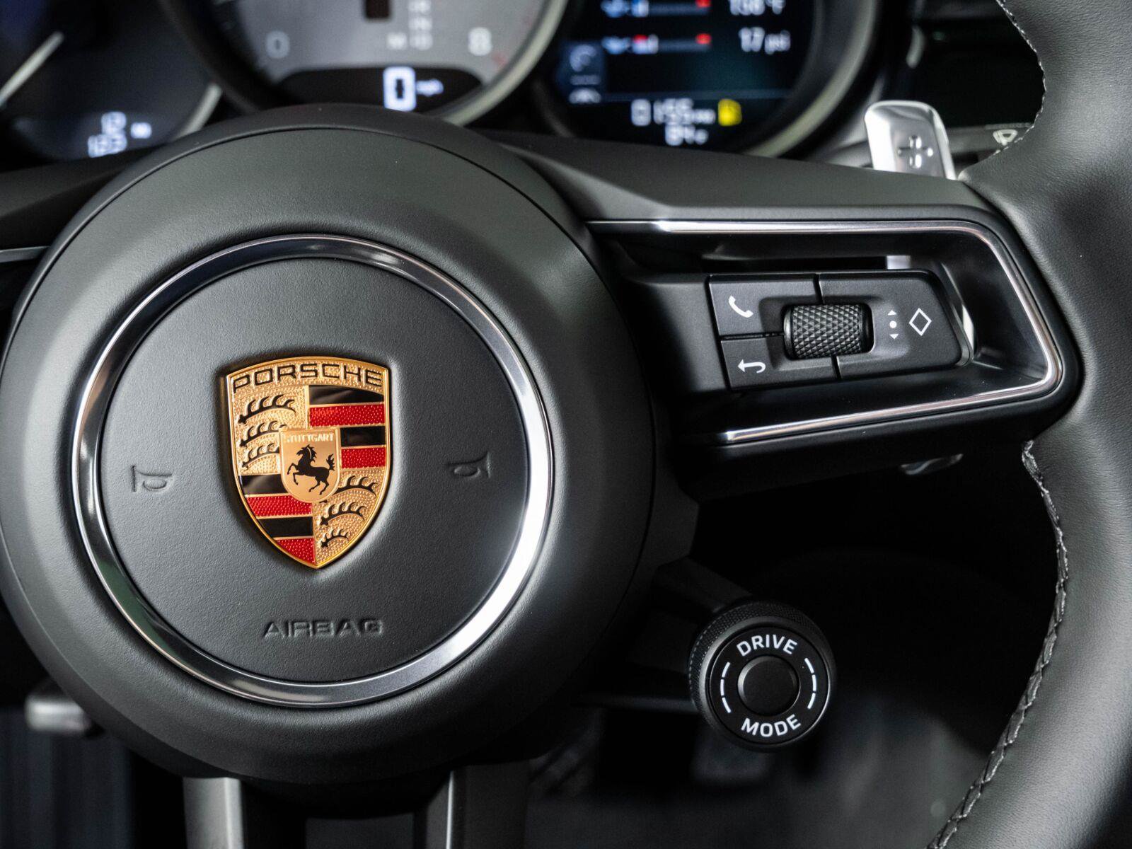 New 2026 Porsche Macan S AWD/4WD image 11