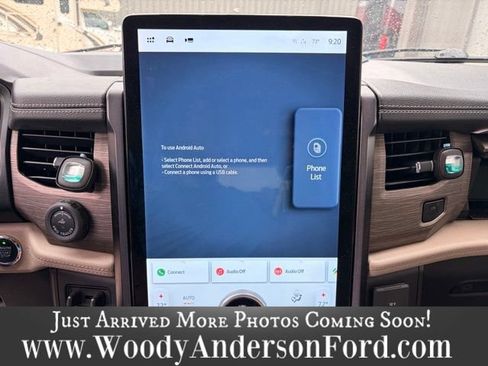 Used 2023 Ford Expedition Max Limited AWD/4WD image 11
