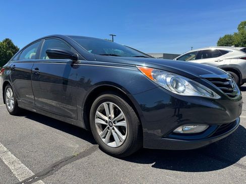 Used 2013 Hyundai Sonata GLS w/ Popular Equipment Pkg FWD image 1