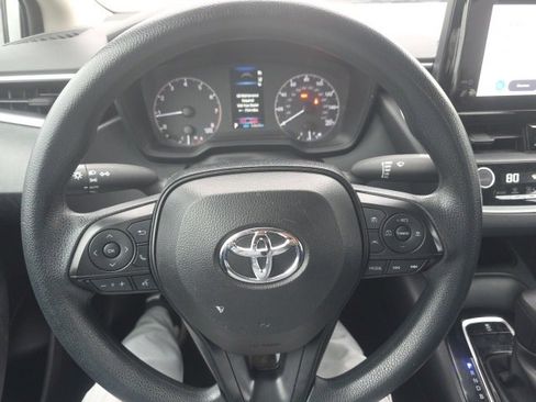 Used 2024 Toyota Corolla LE image 15