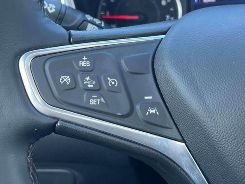 Used 2023 Chevrolet Equinox LT image 24