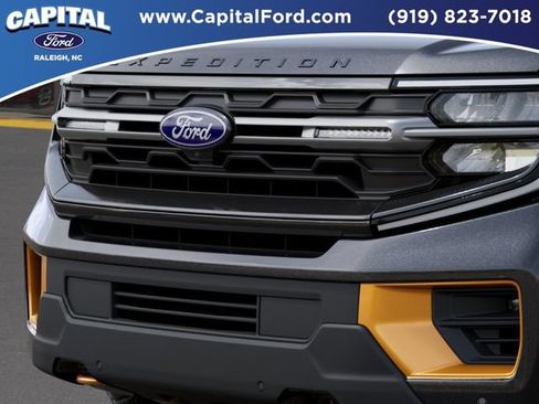 New 2027 Ford Expedition Tremor w/ Driver's Package AWD/4WD image 17
