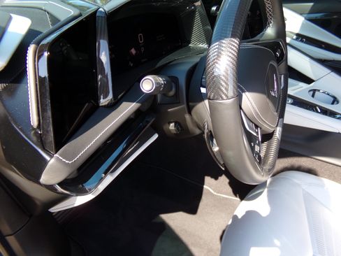 Used 2026 Chevrolet Corvette E-Ray AWD/4WD image 18