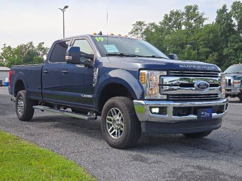 Certified 2019 Ford F350 Lariat w/ Lariat Ultimate Package AWD/4WD image 4