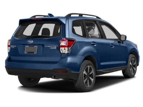 Used 2018 Subaru Forester 2.5i Premium image 2