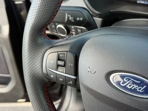 Used 2024 Ford Escape ST-Line AWD/4WD image 13