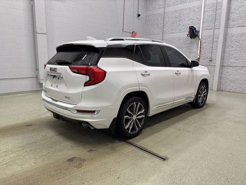 Used 2019 GMC Terrain Denali image 3
