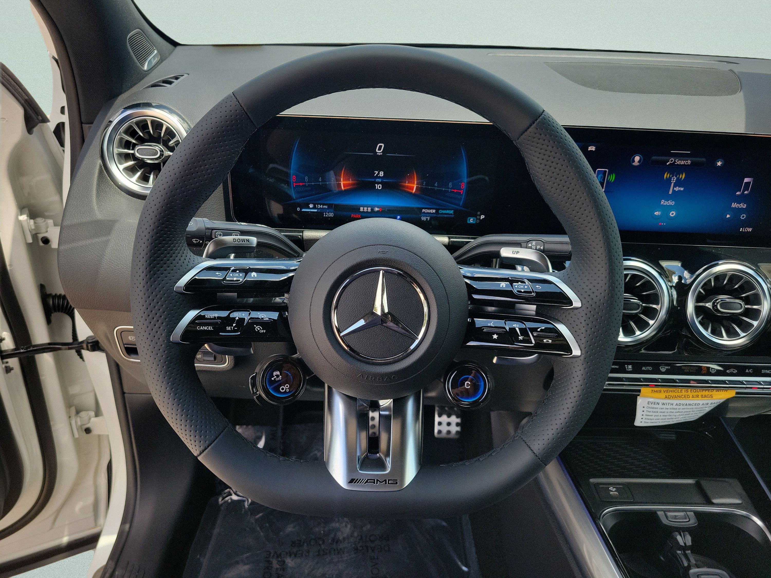 New 2026 Mercedes-Benz GLA 35 AMG 4MATIC image 21