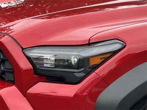 Used 2025 Toyota 4Runner TRD Off-Road image 13